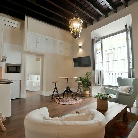 Apartamento Arenal Севилья Экстерьер фото